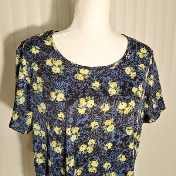 BLAIR*SHORT SLEEVE TOP*NAVY BLUE FLORAL*WOMEN L*NWT. - Picture 6 of 7
